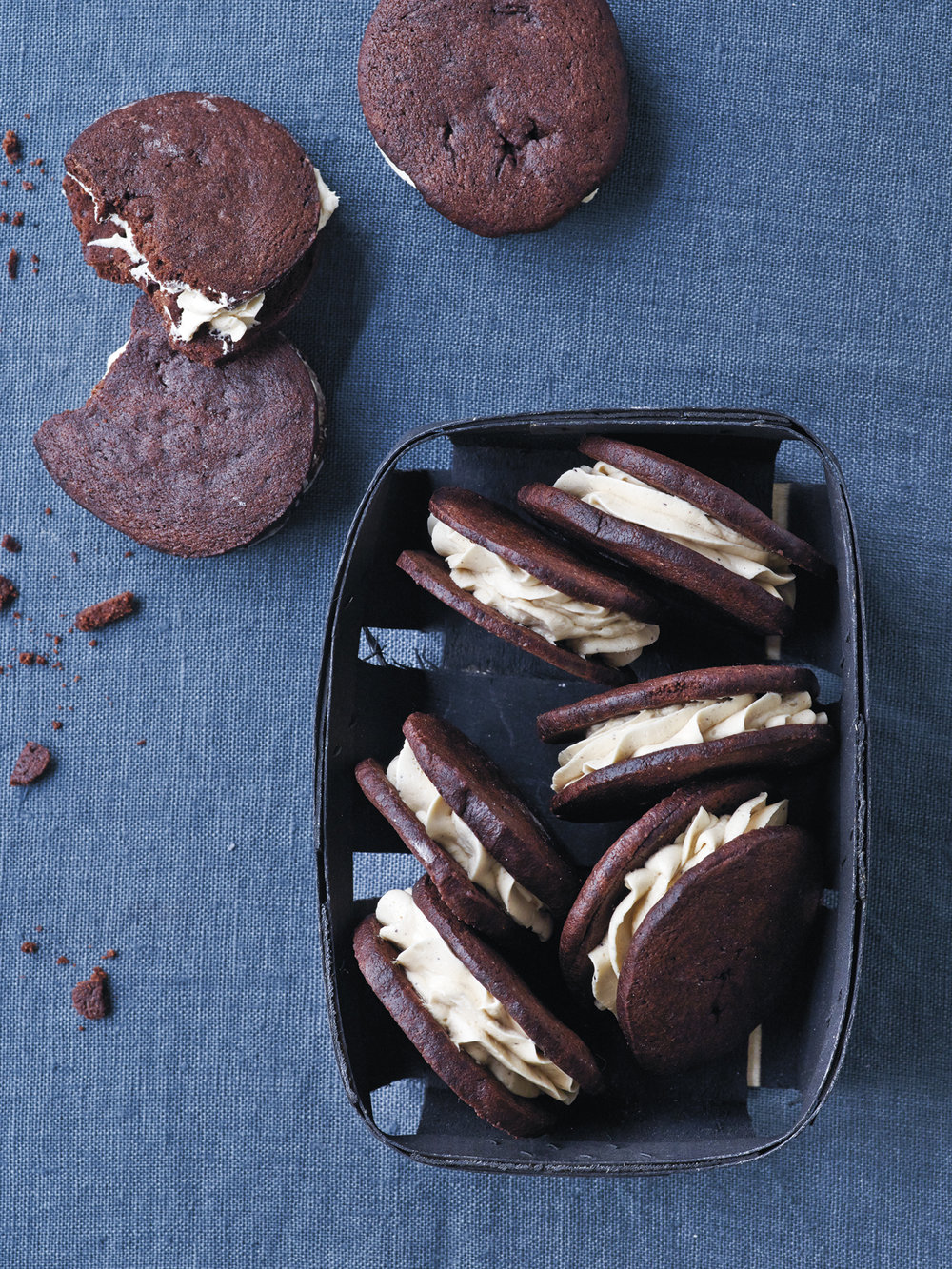 HJEMMELAVEDE-OREOS-MED-MOKKACREME.jpg